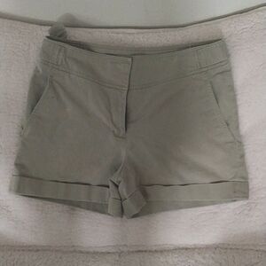 DKNY Khaki Shorts Size 8